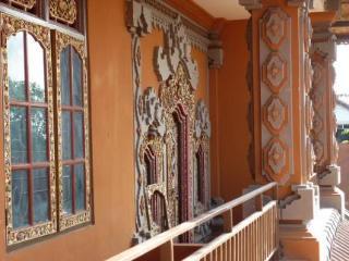Bemo Corner Guest house